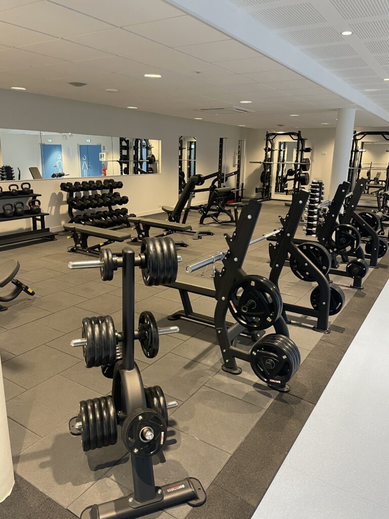 Espace musculation de la salle de sport à La Tranche sur Mer